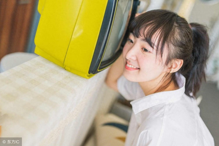 为什么现在女孩子都用陌陌QQ微信用的反而不多了